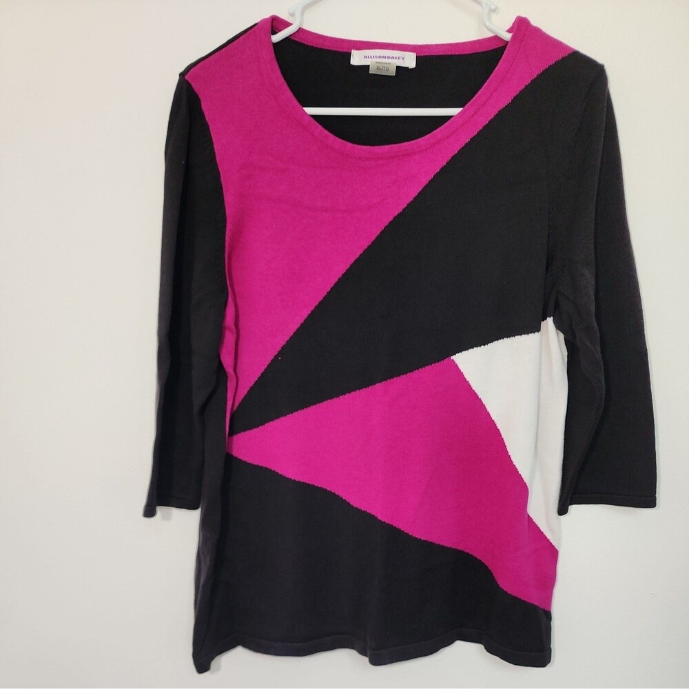 Allison Daley Women’s Sweater top Sz. XL Black White Pink 3/4 Sleeve
